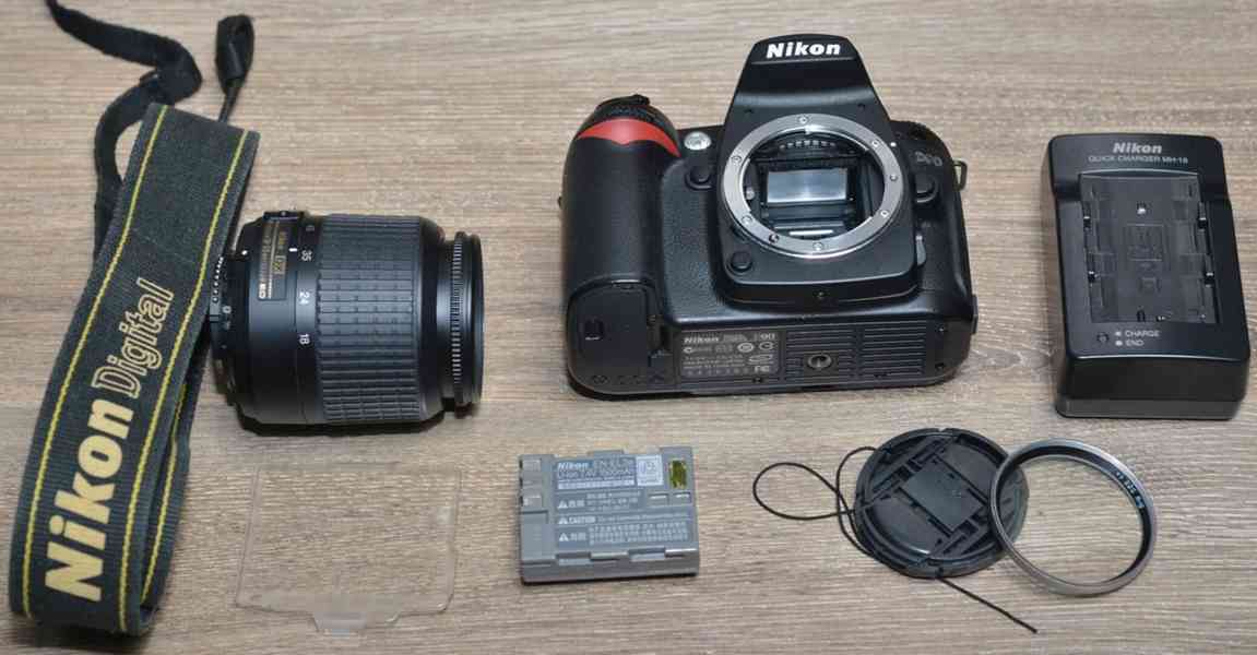 Nikon D90+AF-S 18-55mm  G ED *UV* 2 200 Exp. - foto 3