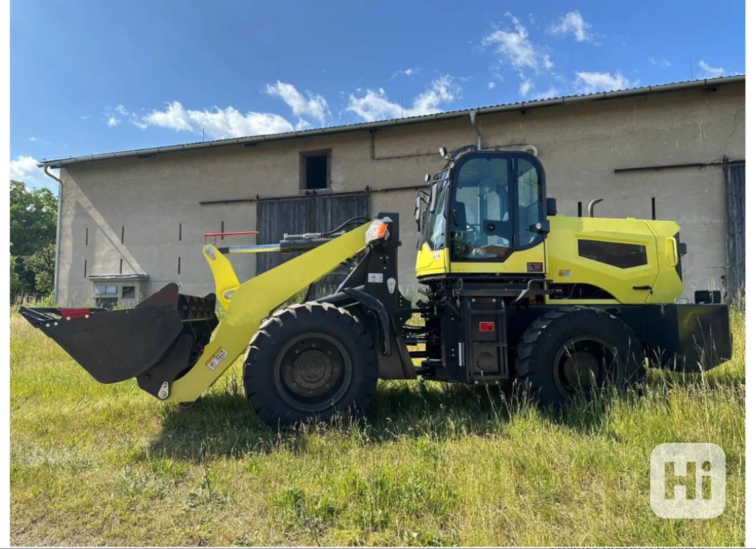 Kolový, kloubový, nakladač Digger WL640-26 - foto 1