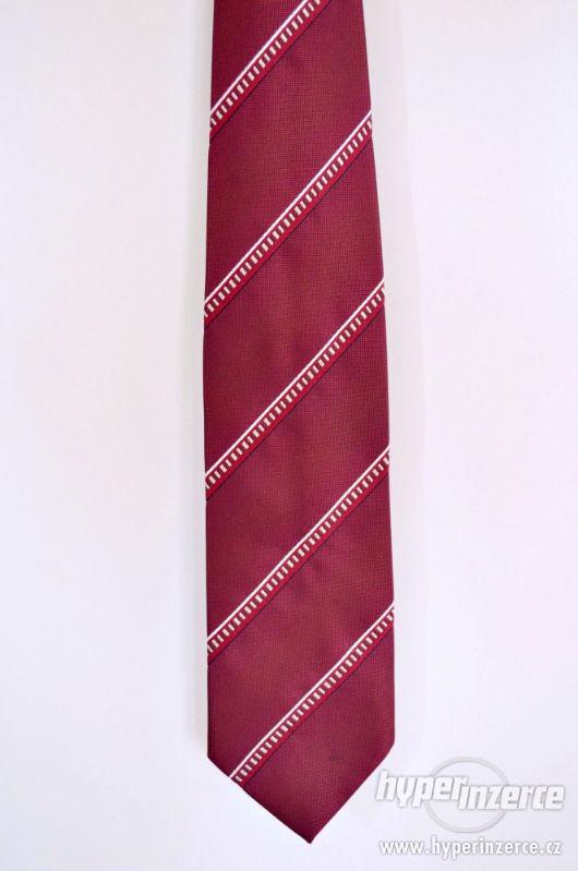 Značkové kravaty (Blažek, Pierre Cardin, Hedva, Vannucci). - foto 13