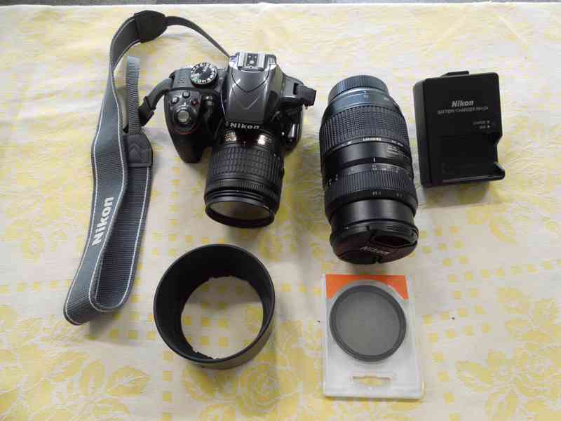 NIKON D3300 + Nikon 18-55mm+Tamron70-300mm  - foto 1