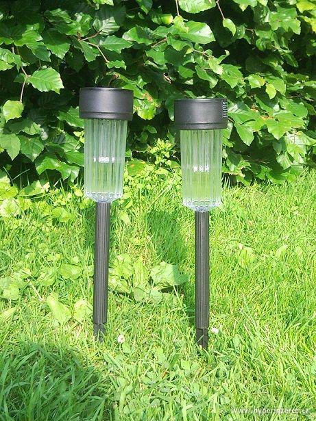 AKCE: Solární zahradní LED lampy-LEVNĚJI NESEŽENETE! - foto 3