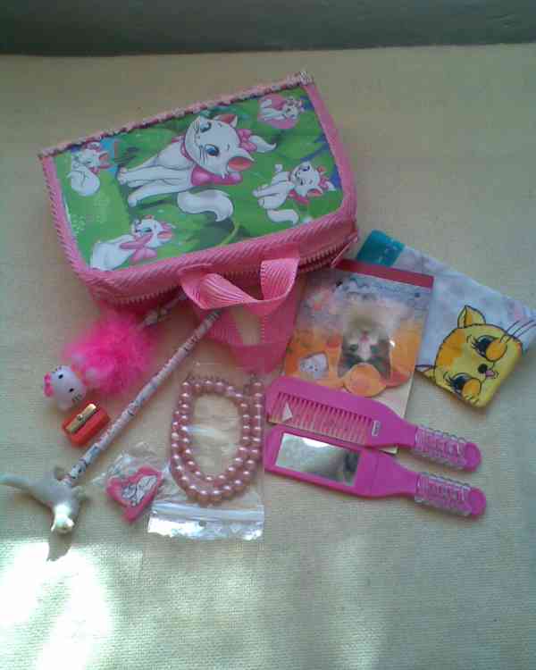 Věci s kočičkou Marií - foto 12