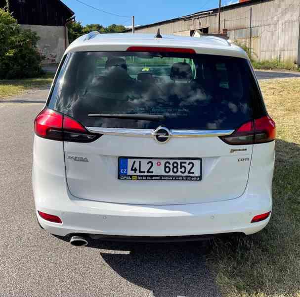 Opel Zafira Tourer 2,0 - foto 4