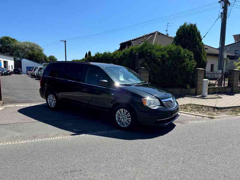 Lancia Voyager 3.6 Navi Stown Go RT Kůže 2012 - foto 1