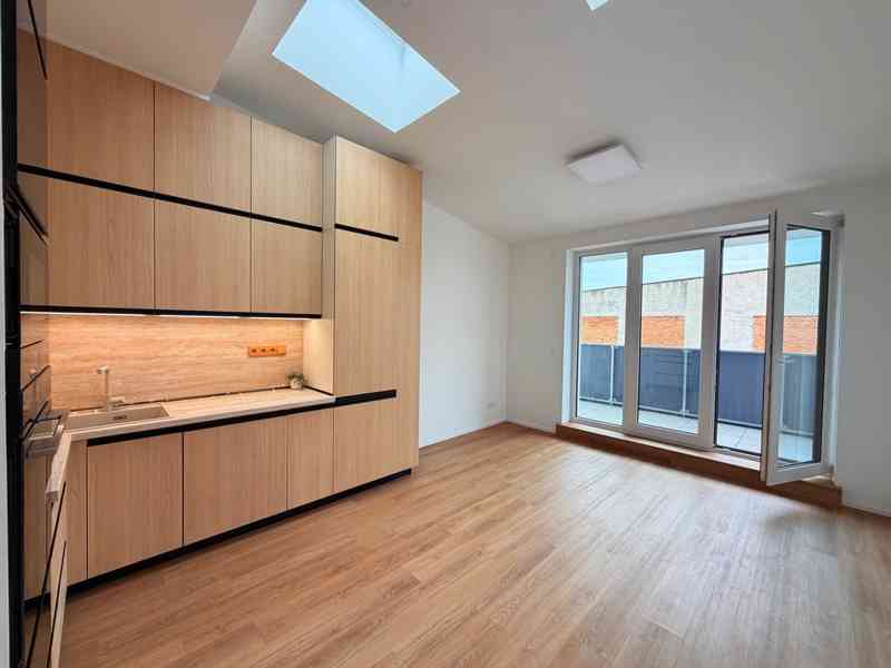 PRONÁJEM NOVOSTAVBY BYTU 2+KK V BRNĚ ŽIDENICÍCH - foto 11