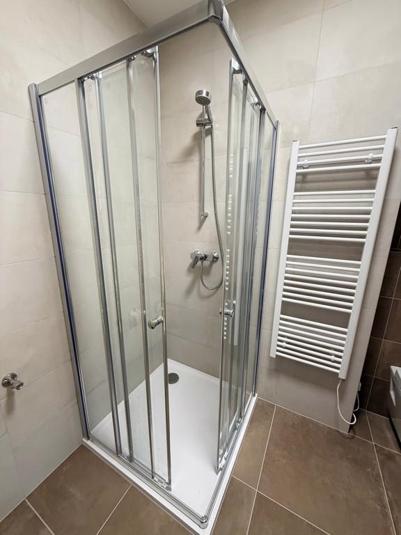 PRONÁJEM NOVOSTAVBY BYTU 2+KK V BRNĚ ŽIDENICÍCH - foto 15