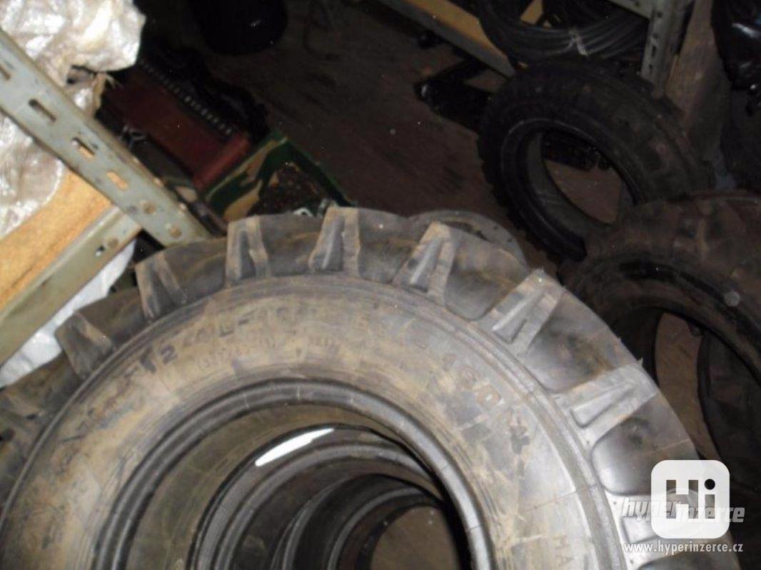 Nová pneu na traktory Bělorus 320,952,820, Bagr Bělorus 2621 - foto 1