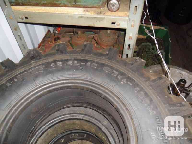 Nová pneu na traktory Bělorus 320,952,820, Bagr Bělorus 2621 - foto 7