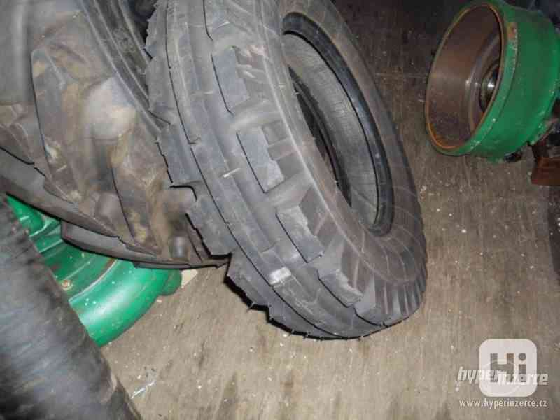 Nová pneu na traktory Bělorus 320,952,820, Bagr Bělorus 2621 - foto 22