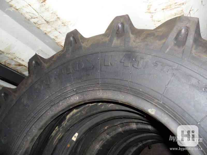 Nová pneu na traktory Bělorus 320,952,820, Bagr Bělorus 2621 - foto 27