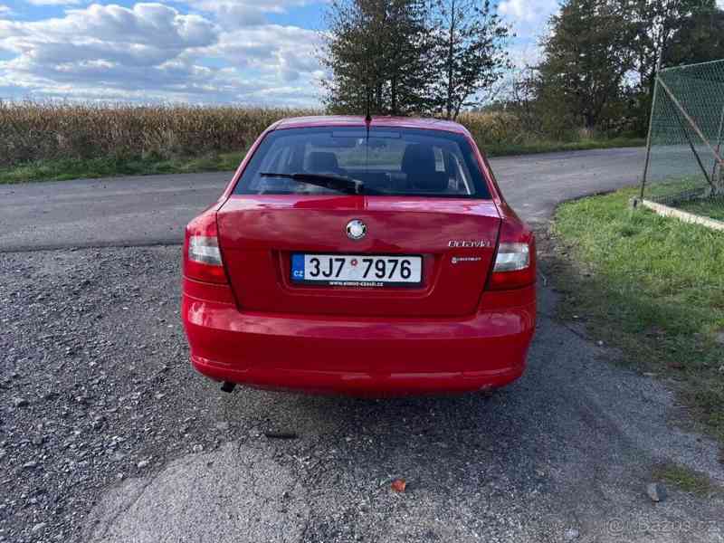 Škoda Octavia 1,4 Classic  Škoda Octavia 2 FaceLift - foto 9