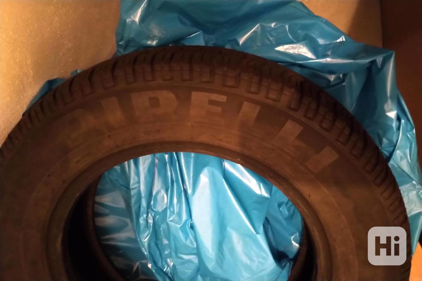 Pneu Pirelli 175/70 R14 - foto 1