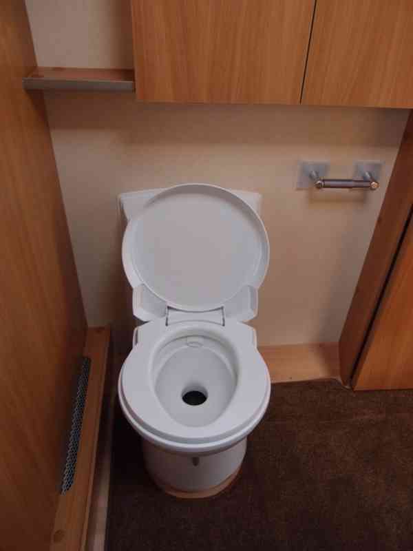 Karavan SWIFT Conqueror 630  - foto 6