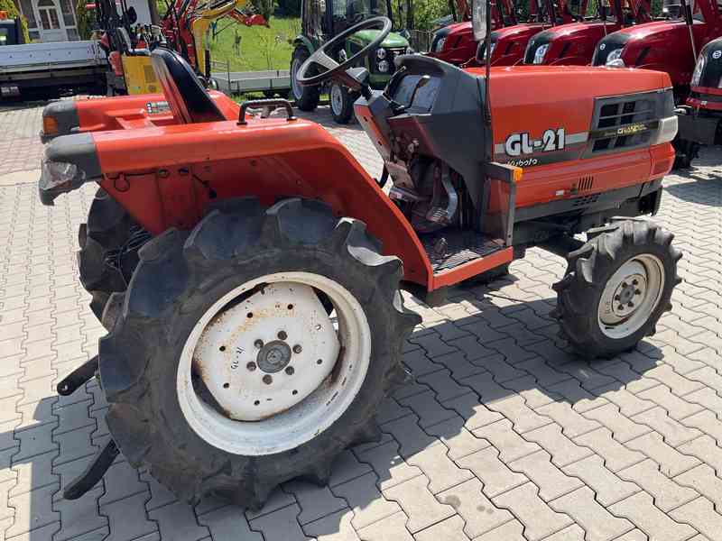 Traktor Kubota GL-21, výkon 21 Hp, pohon 4x4 - foto 2