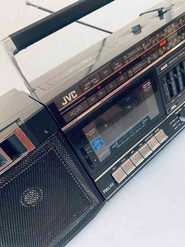 Radiomagnetofon JVC PC - 30, rok 1987 - foto 11