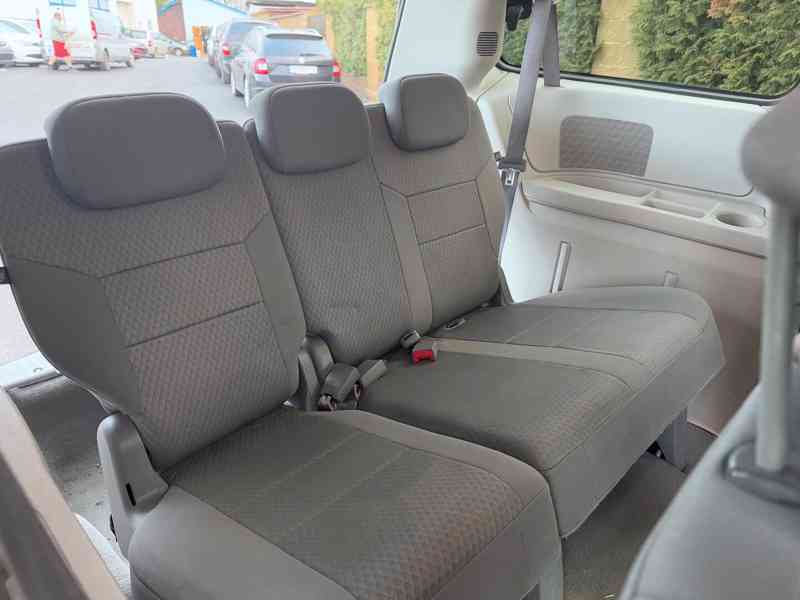 Chrysler Town Country 3,3 V6 RT NEW 2007-2008 - foto 11