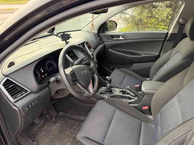 Hyundai Tucson 2,0   4x4 88000 km - foto 2