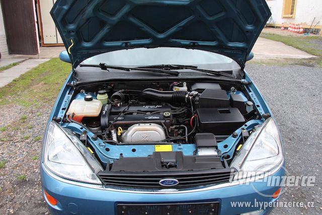 FORD FOCUS COMBI 1.8i, 16V, rv 2000, GHIA - foto 9