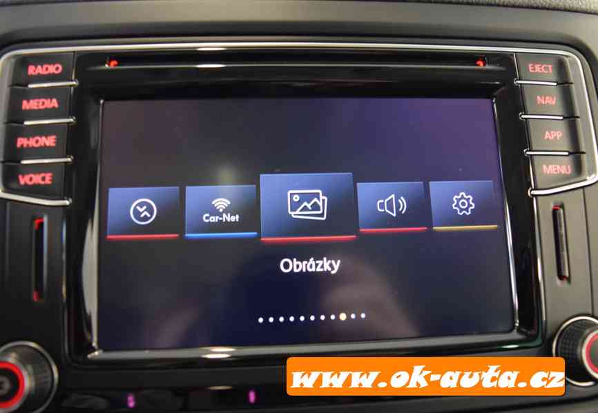 Volkswagen Sharan 2.0 TDI COMFORTLINE 7 MÍST-DPH - foto 22