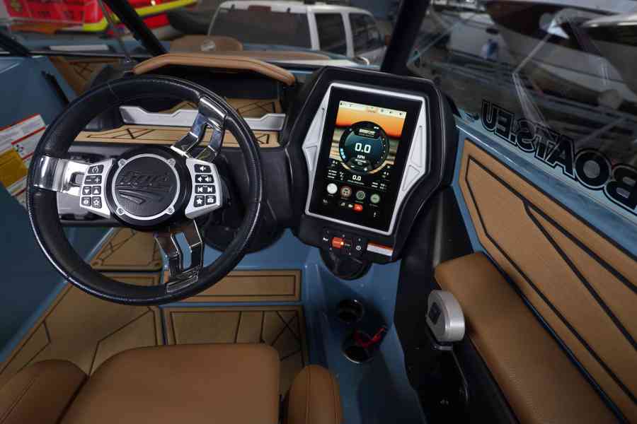 TIGÉ Z3 - wakesurf, wakeboard - foto 17