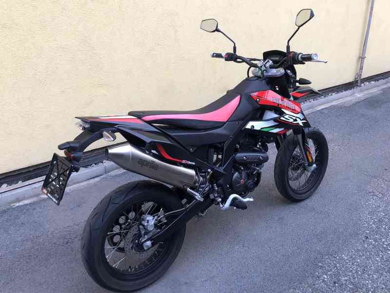 Aprilia SX 125 - foto 2