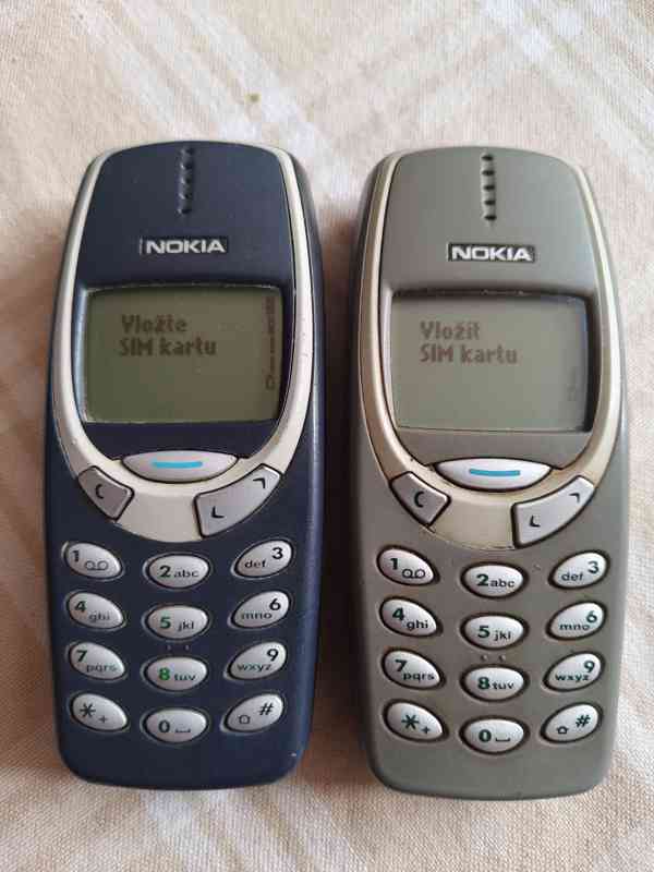 Mobilní telefon Nokia 3310 model r.2000 - foto 2