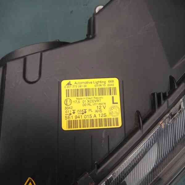 xenony xenon skoda octavia iii 3 levy leve svetlo - foto 4