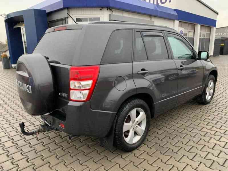Suzuki Grand Vitara 2.4i benzín 124kw - foto 12