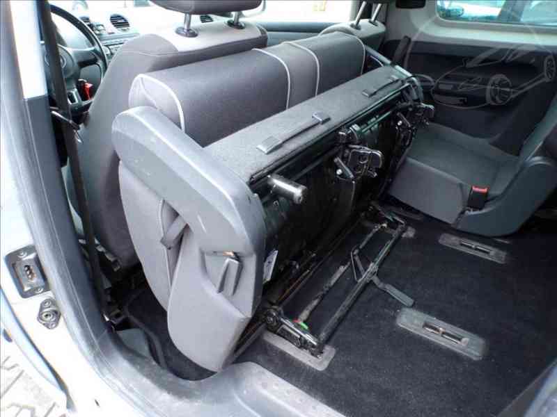 Volkswagen Caddy 1,6 TDI TAŘŽNÉ ZAŘÍZENÍ - foto 10