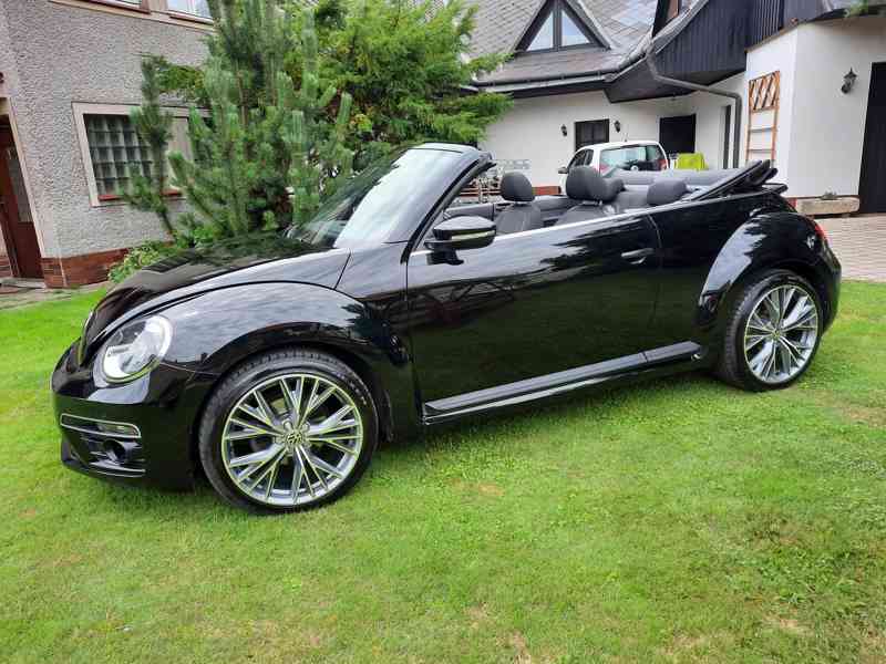 VOLKWAGEN NEW BEETLE 1,2 TSI CABRIO DSG - foto 3