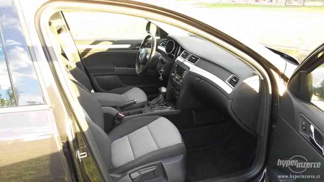 Prodám Škoda Superb II, 2.0 TDI DSG 103 kW, r.v.5/2011 - foto 8