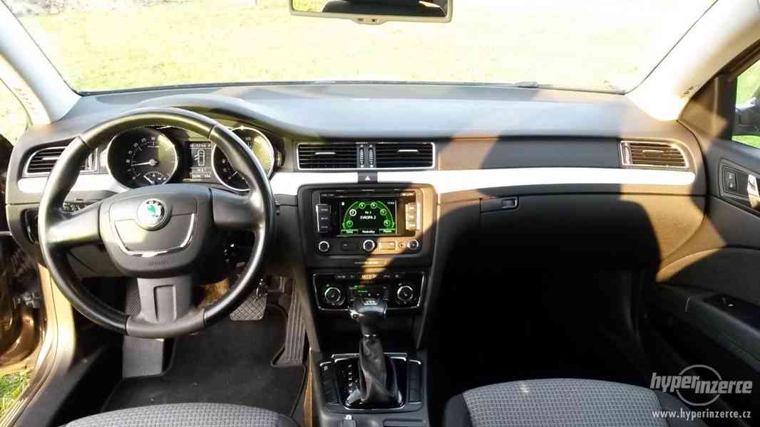 Prodám Škoda Superb II, 2.0 TDI DSG 103 kW, r.v.5/2011 - foto 10