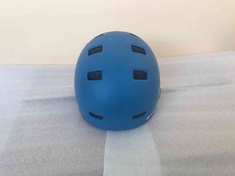 Helma dětská B-TWIN Dětská helma na kolo  - foto 4