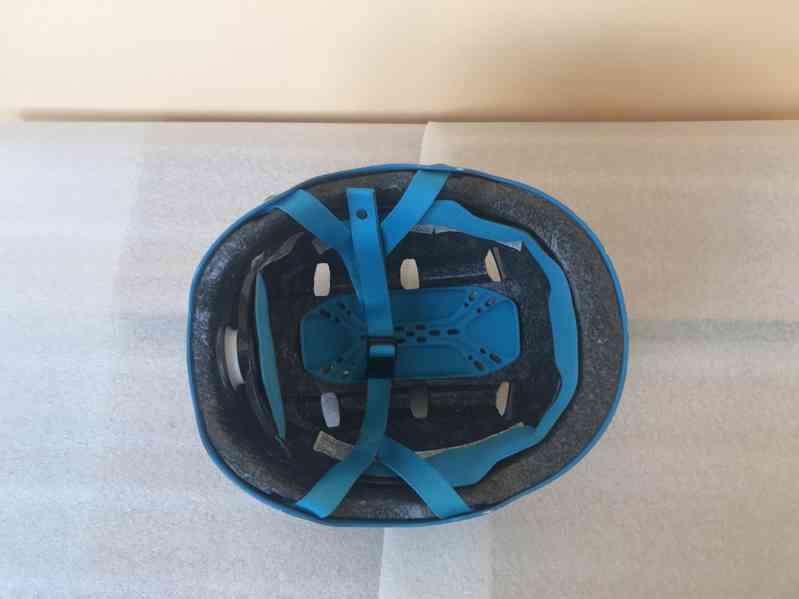 Helma dětská B-TWIN Dětská helma na kolo  - foto 6