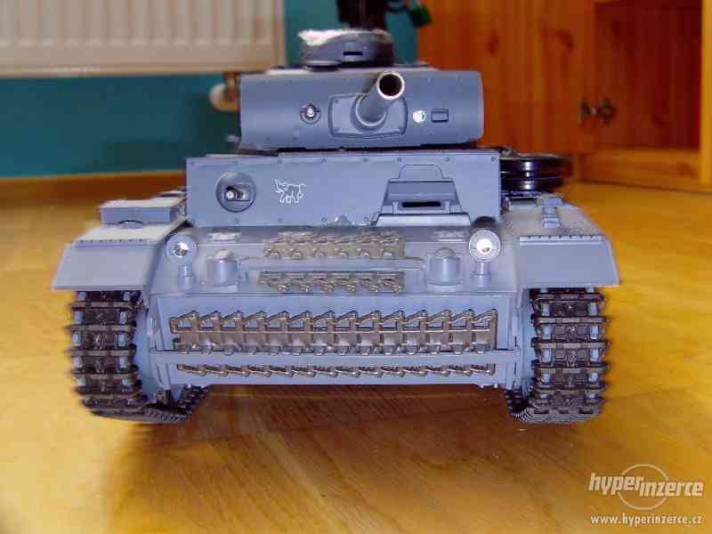 Tank RC Panzerkampfwagen III 1:16 - foto 3
