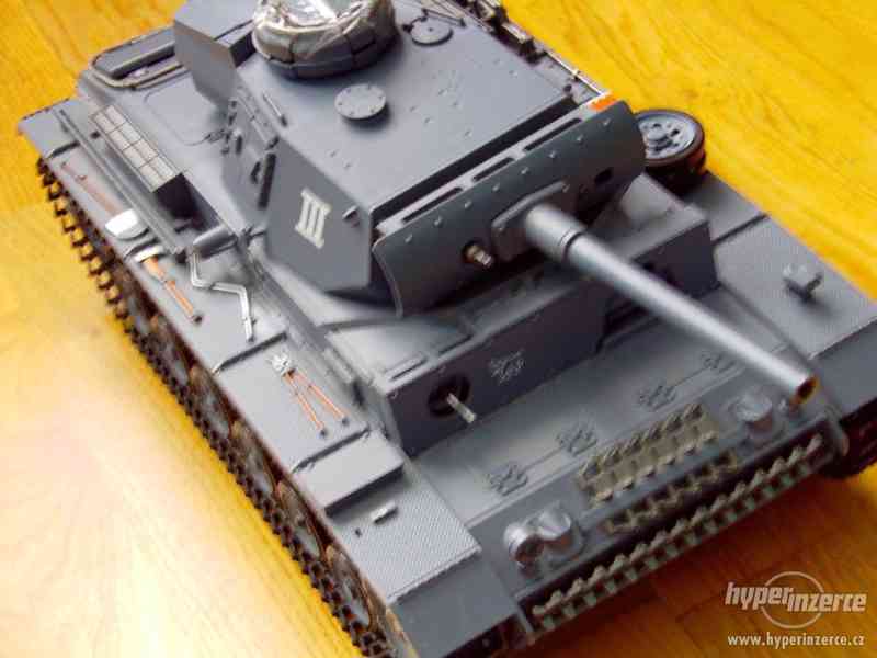 Tank RC Panzerkampfwagen III 1:16 - foto 7