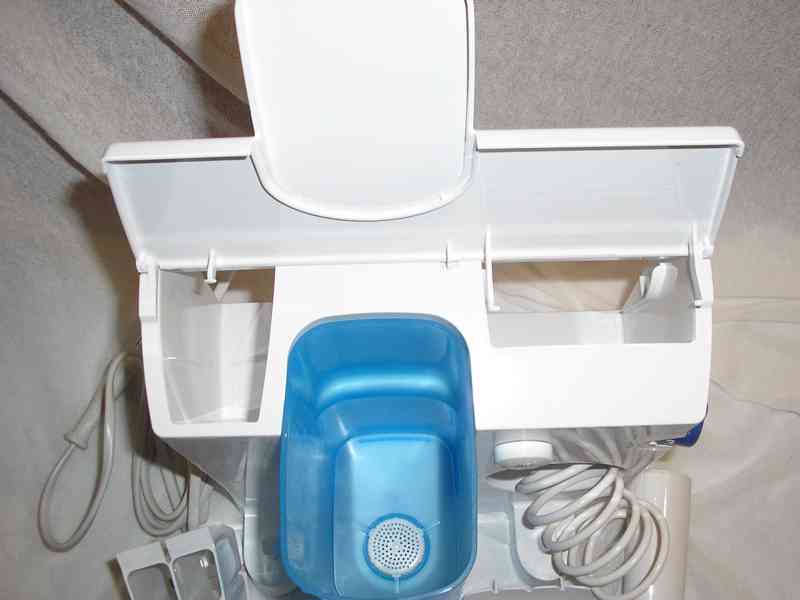 Dentální stanice Oral-B Oxyjet + Pro 2000 - foto 4