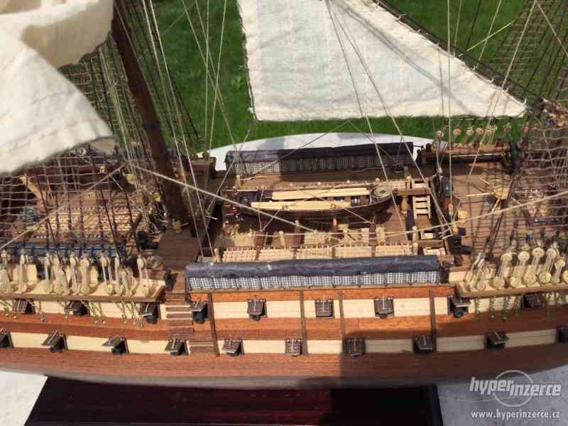 Dřevěná loď - foto 7