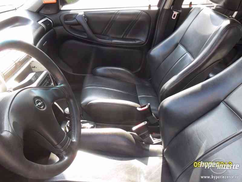 Prodám Opel Astra F 2.0 16v 100kw - foto 5
