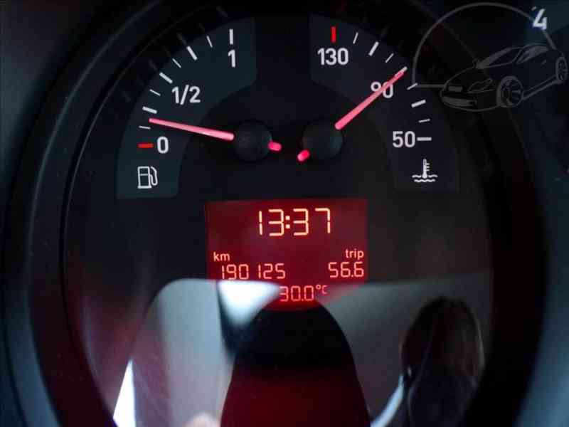 Seat Leon 1,4 TSI KLIMATIZACE-HNED ODJÍŽDÍTE - foto 6