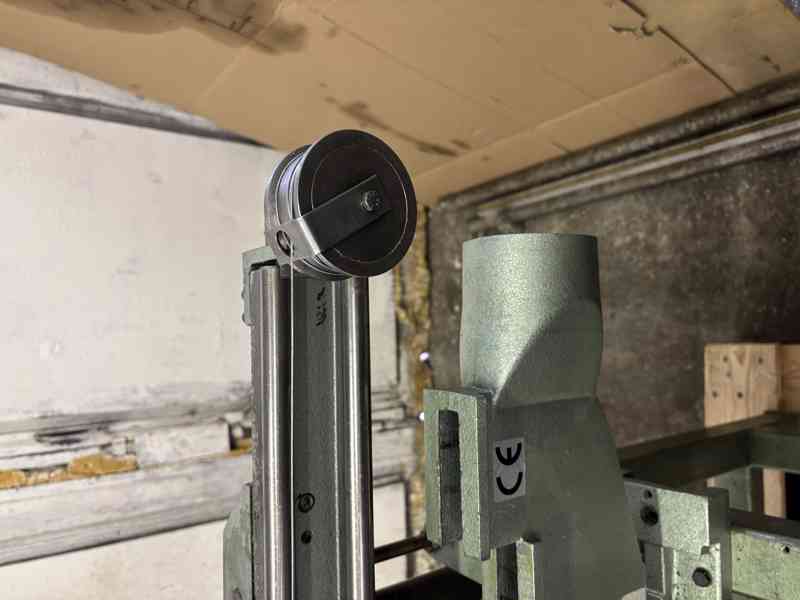 Tahová pila Graule - řez pouze 90° - foto 10