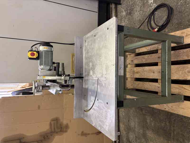 Tahová pila Graule - řez pouze 90° - foto 2