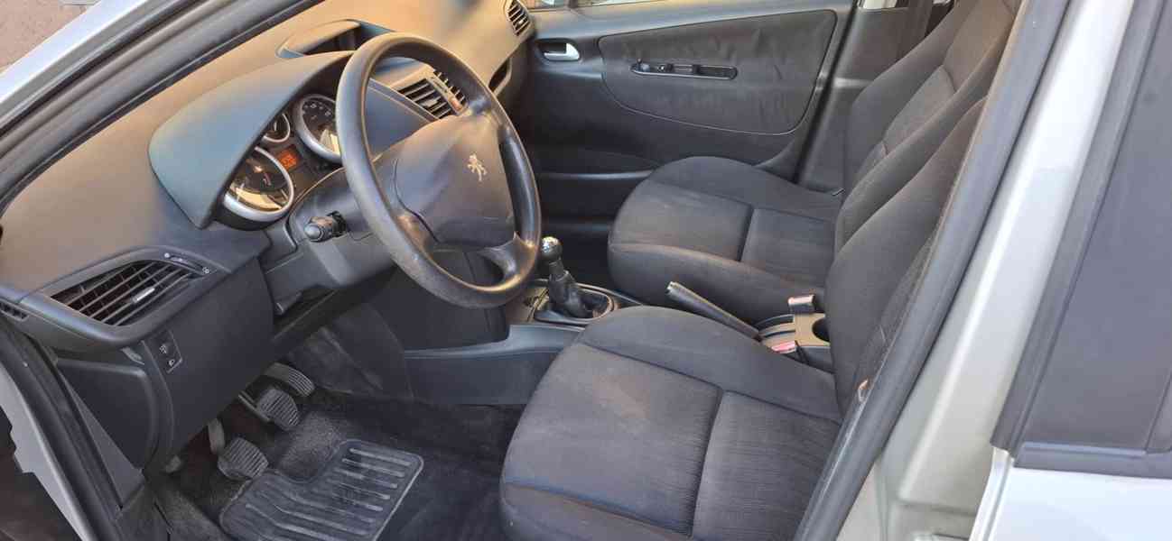 Peugeot 207sw  - foto 8