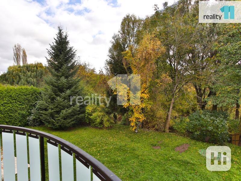 Prodej prostorného rodinného domu v krásné lokalitě, pozemek 1328m2, Praha, Křeslice - foto 18