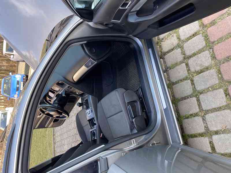 Audi A6 2.4i Avant (130kw) rv. 6/2005 benzín + lpg - foto 10