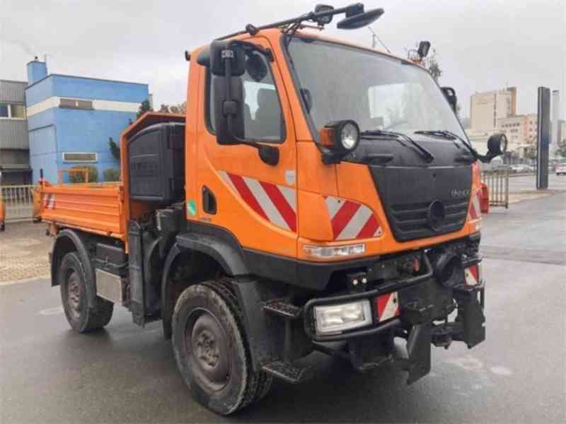 7.5t Unimog Mercedes 4x4 - foto 3