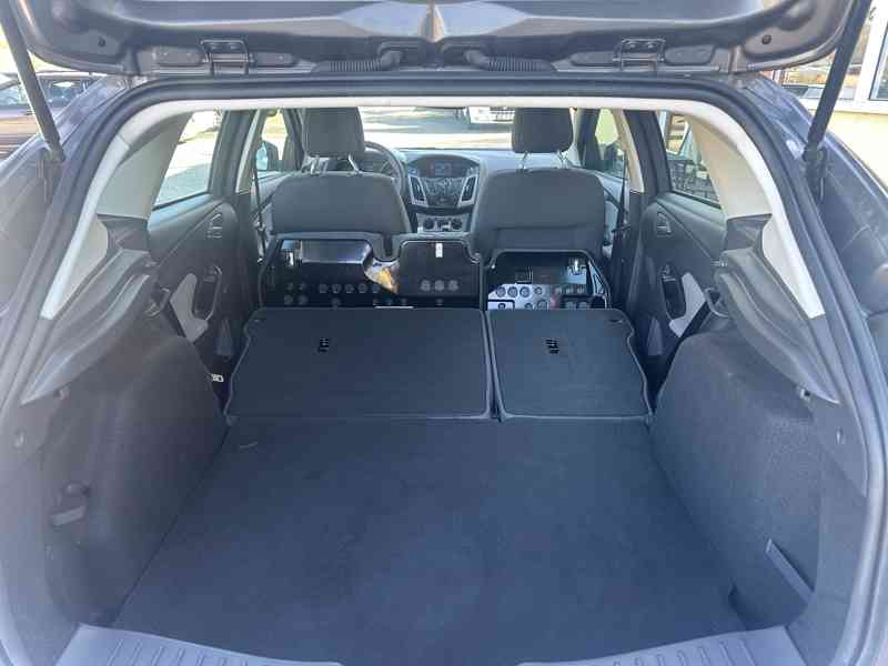 Ford Focus 1.6i 92kW/1MAJ/ESP/Top - foto 16