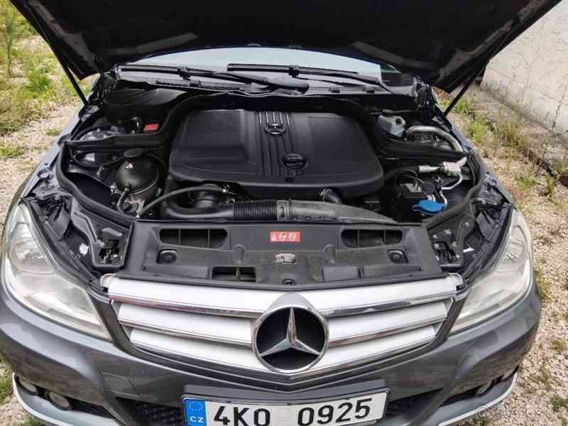 Mercedes-Benz Ostatní w 204 - foto 9