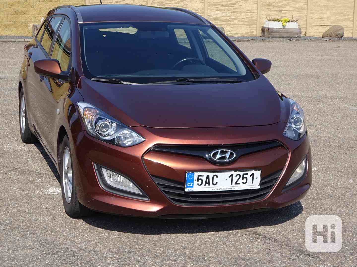 Hyundai i30 1.6i Combi r.v.2014 (88 kw) Koupeno ČR - foto 1