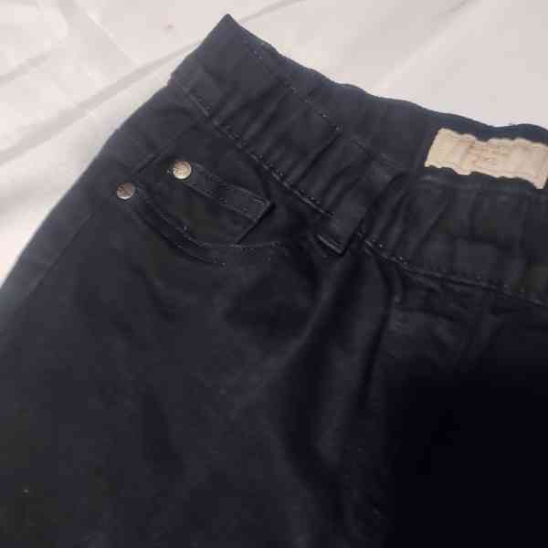 Dětské černé džíny, vel. 158 - foto 4